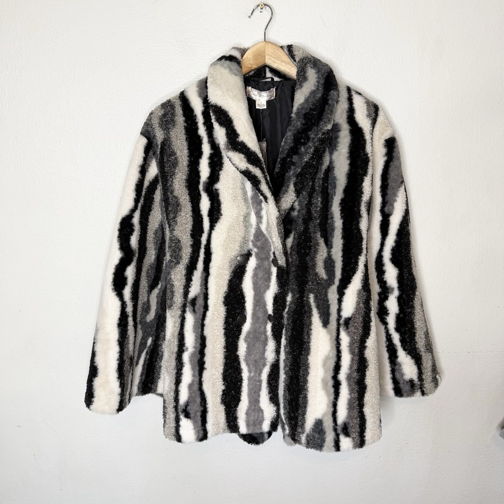 New Band Of The Free Faux Fur Black Jacket Cape Women's Medium